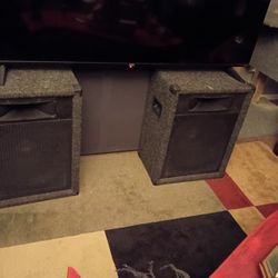 working hot cabs  PA' speakers