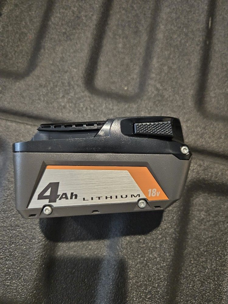 Rigid 4 Amp Battery