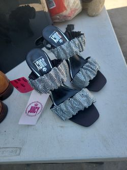 Womans  S Lip On Heels Size 6