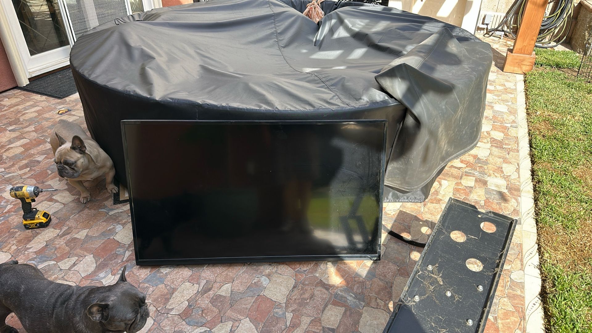 50” Vizio TV