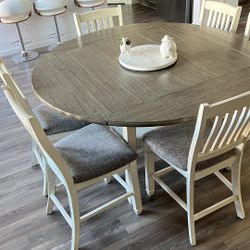 PRICE DROP** 6 chair dining table 