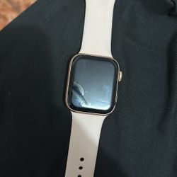 Apple Watch Series 5 