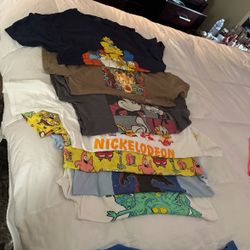 Screen tees Size Medium And 1 Large