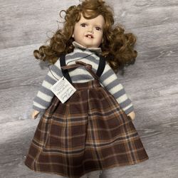 Prophecy 2000 Porcelain Limited Edition Maddie Doll