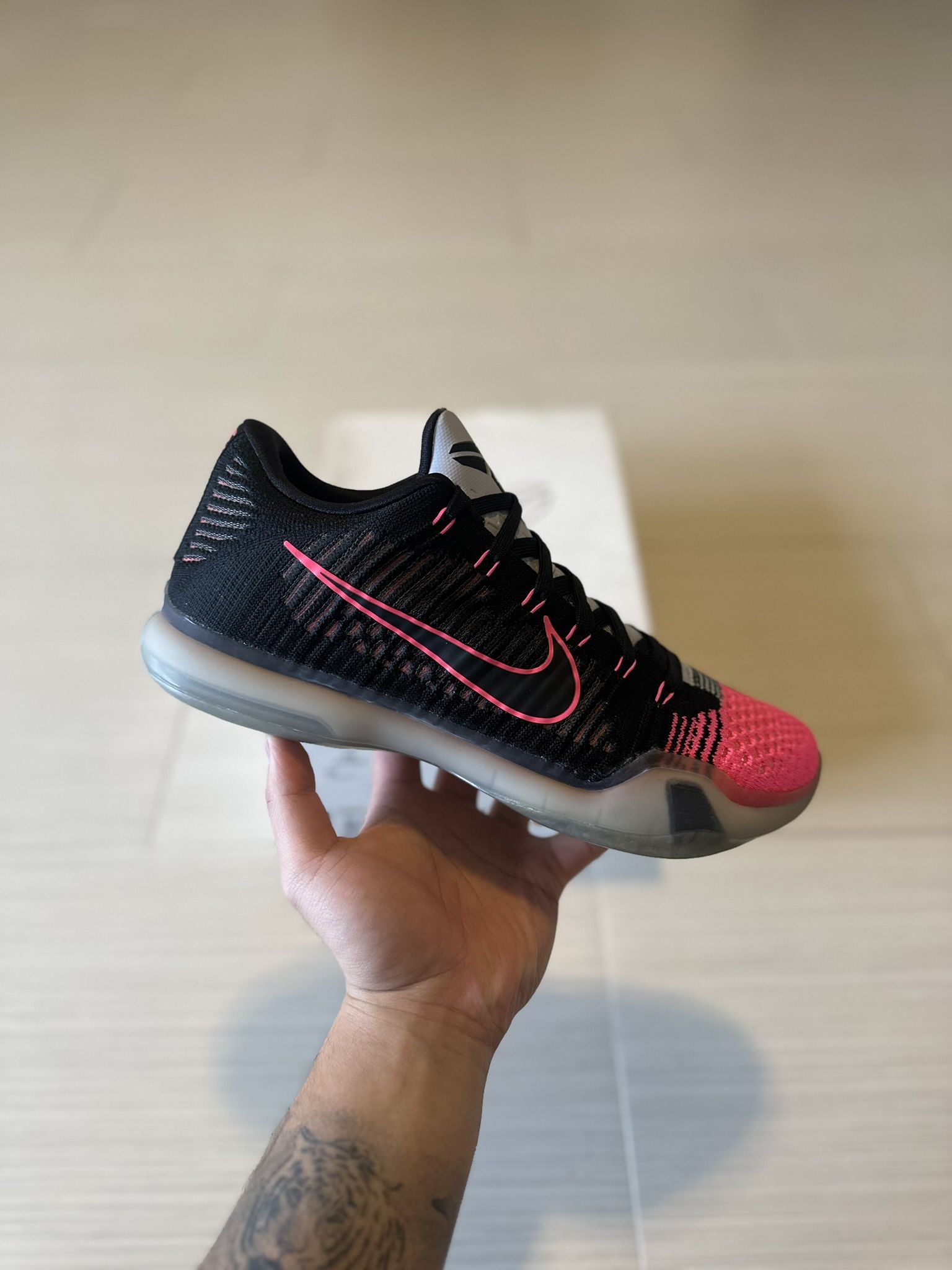 Nike Kobe 10 Elite Mambacurial Size 9.5