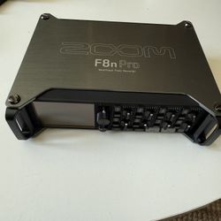 Zoom F8n Pro 8-Channel Field Recorder – Excellent Condition + Power Supply