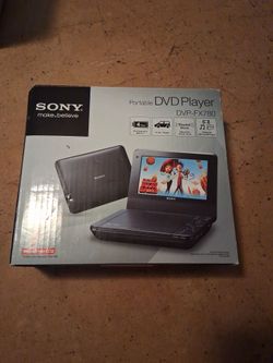 Dvd portalable player 7 in screen