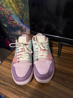 Air Jordan 1 Low Pastel Sneakers