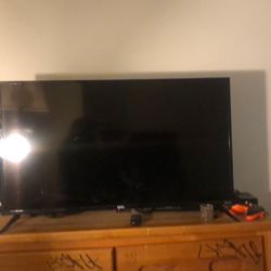 45-50ish Inch Tv. Black Onn Roku Tv