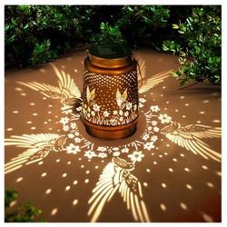 Christmas Gifts for Women, Hummingbird Birthday Gifts for Women Mom Grandma Solar Lanterns Outdoor Waterproof Garden Decor Hanging LED Decorative Ligh