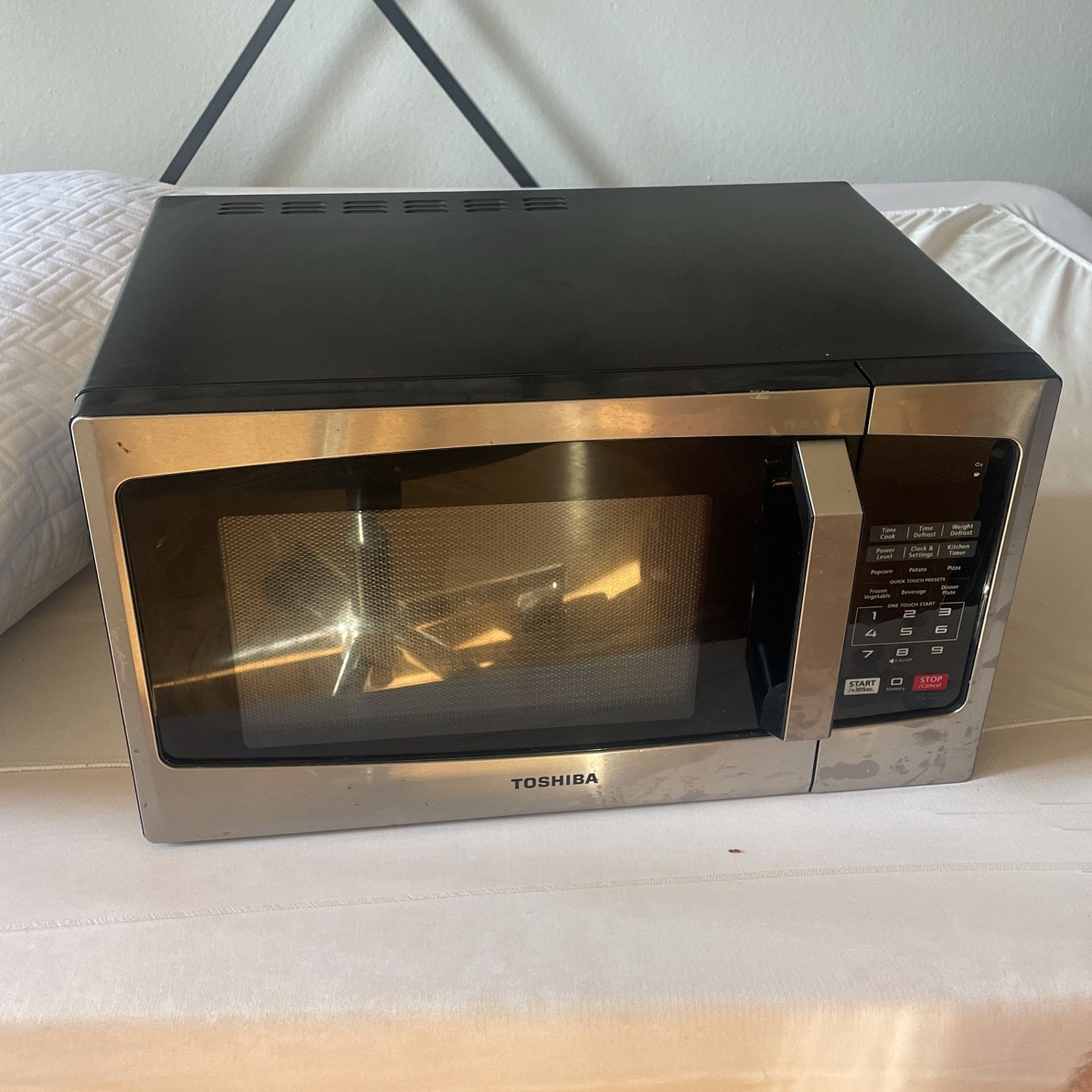 Toshiba Microwave