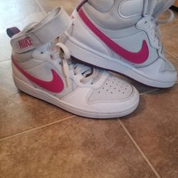 Girls Nike Hi Top