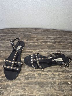 Authentic Valentino Garavani Rockstud Slingback Black Sandals Size: 38