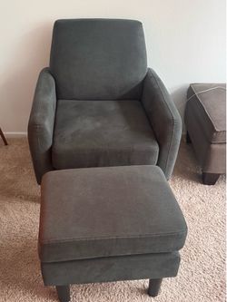 Chair plus put on