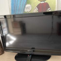 Dynex - 32” class -LCD -720-60H. HDTV DVD