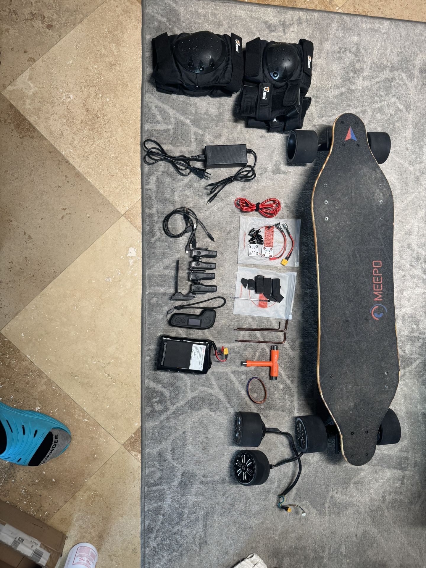 Meepo V3 ER With Extras