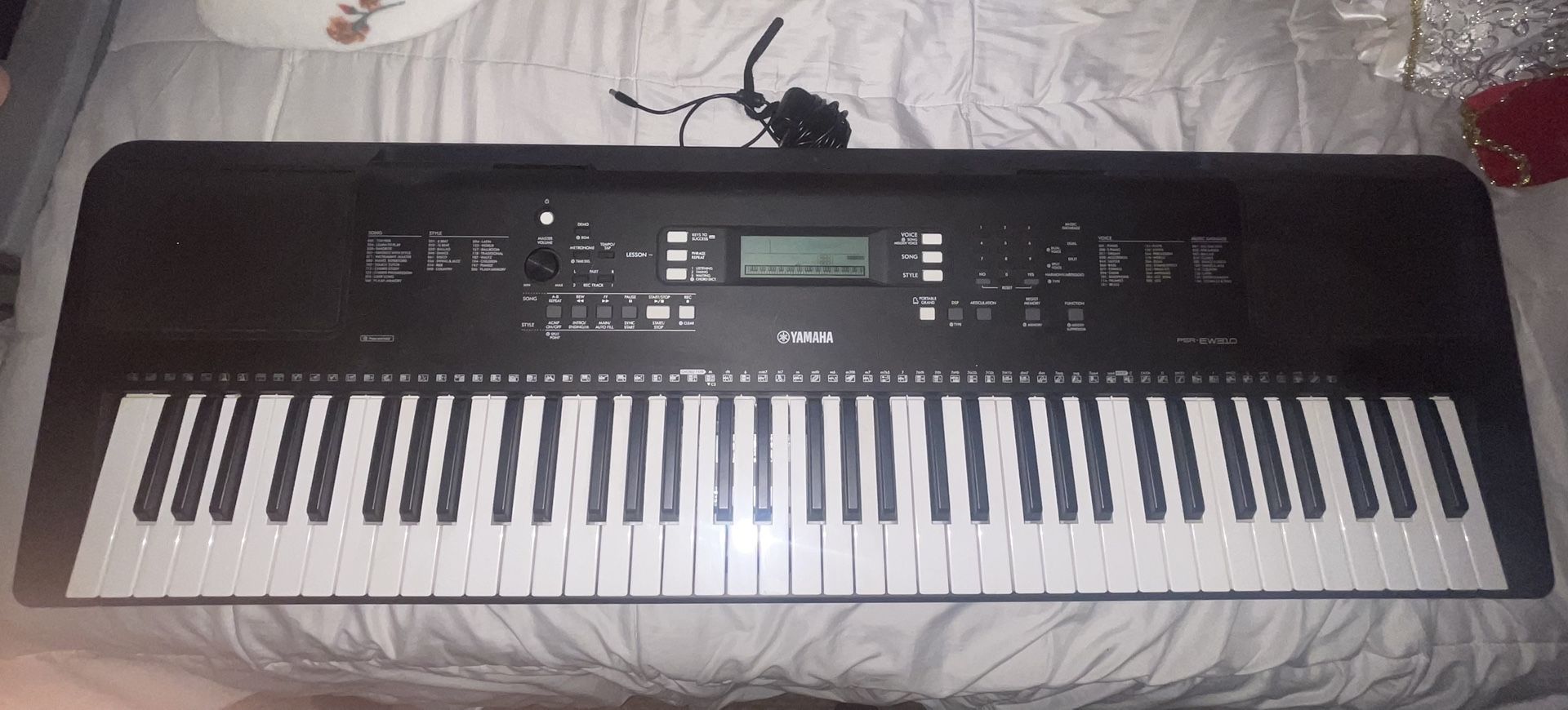 Yamaha PSR EW310 76 key Portable Keyboard