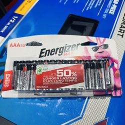 Energizer MAX AAA Batteries (30-Pack), Triple A Alkaline Batteries