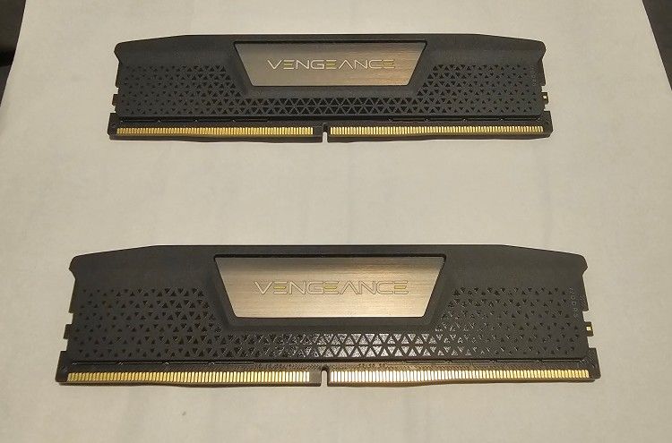 Corsair Vengeance 32x2(64gb) 6400 MT/s Ram