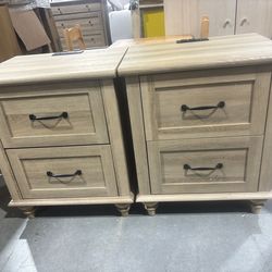 End Table Nightstand with Charging Station, Farmhouse Side Table for Living Room with 2 Drawers, Natural Wood Night Stand Bedside Table for Bedroom, O