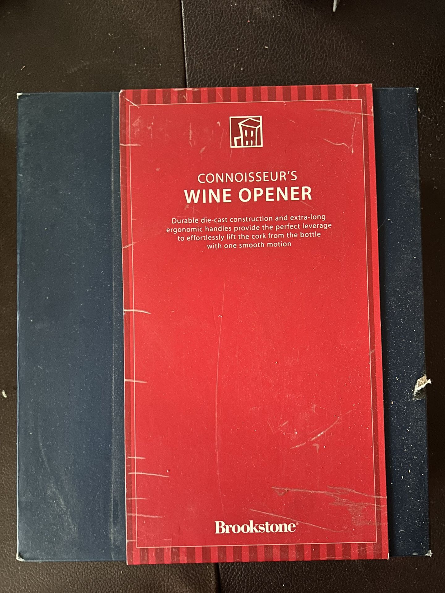 Brookstone connoisseurs wine opener with box