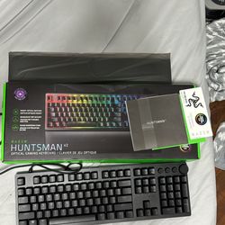 Razer Huntsman V2 keyboard
