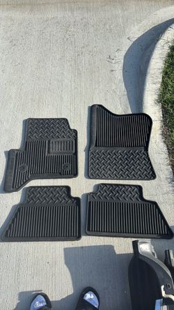 Chevy Silverado GMC Sierra Crew Cab 2014-2018 Rubber Floor Mats All Weather OEM