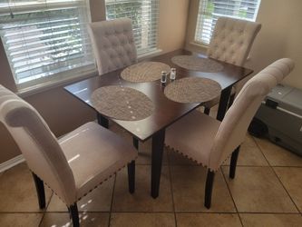 Kitchen table