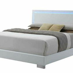 NEW MODERN FELICITY GLOSSY WHITE WITH LED LIGHTING QUEEN SIZE BED FRAME