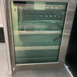 Viking Stainless steel Built-In (Refrigerator) 23 5/8 Model VURE524GSS - A-00002808