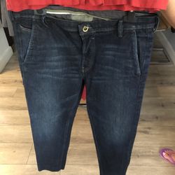 Diesel Jean 34 .  Blazer . Burberry Linen Etc 