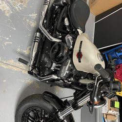 2022 Harley Davidson Sportster