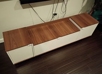Entertainment stand