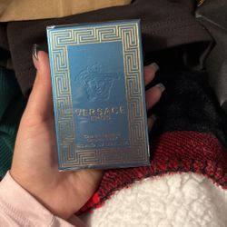 Versace Cologne
