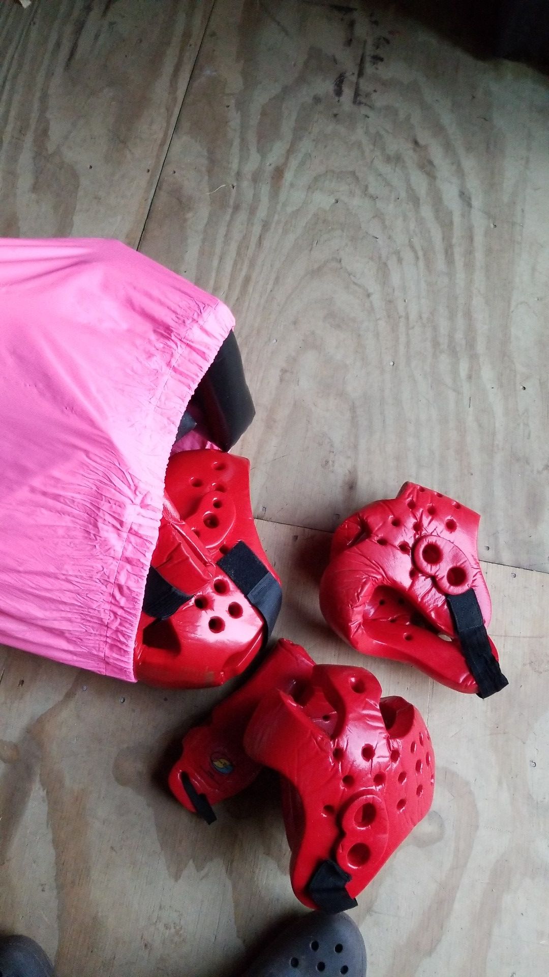 Sparing pads and focus pads