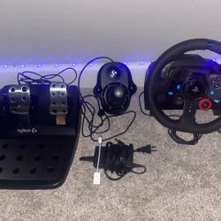 Logitech G29 steering wheel, gear box, and pedals