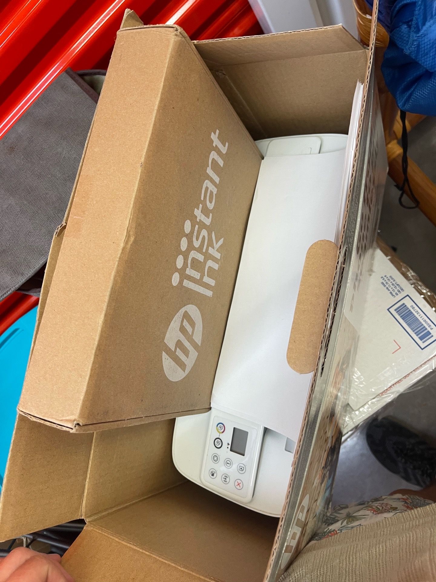Hp printer with paper (NOT FREE*$make an OFFER$$)
