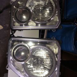 08-12 Jeep Liberty headlights