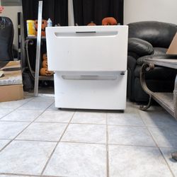 Front Load Pedestals