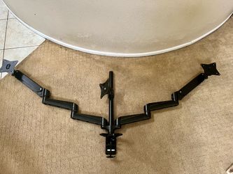 HUANUO Triple Monitor Mount for 17–32” Monitors – Gas Spring – VESA