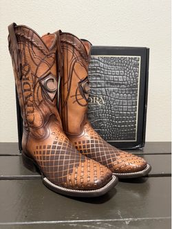 Cuadra overlay stitching honey laser embroidery