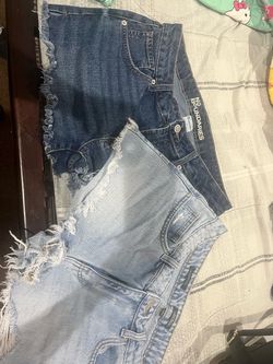 Women’s shorts size 8