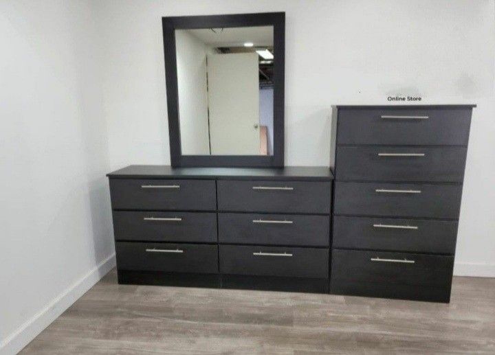 DRESSER WITH MIRROR AND CHEST