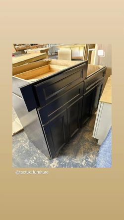 Cabinets Painting