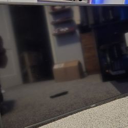 40" Vizio Flatscreen TV