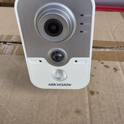 Hikvision IP Security Camera – Indoor HD Surveillance (PoE)