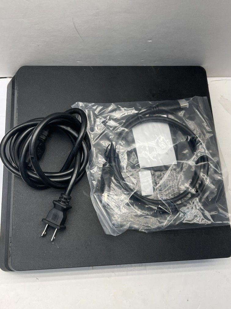 Game Ps4 Slim Model Cuh-2015A (3083)
