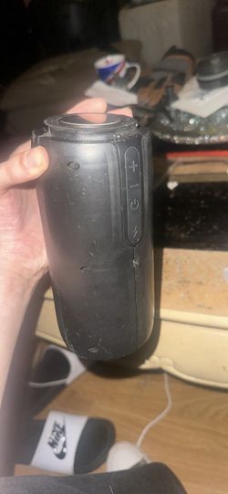 2Boom Bluetooth speaker