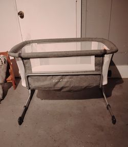 Bassinet 