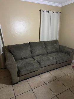 Free couches